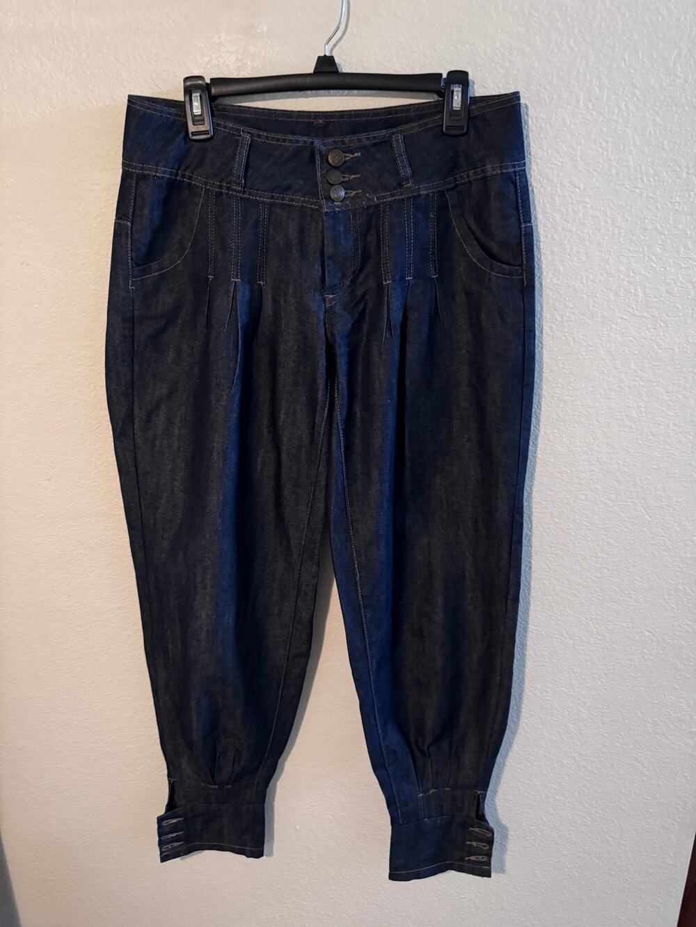 ELITE JEANS Parachute Jeans ~ Size 9/10